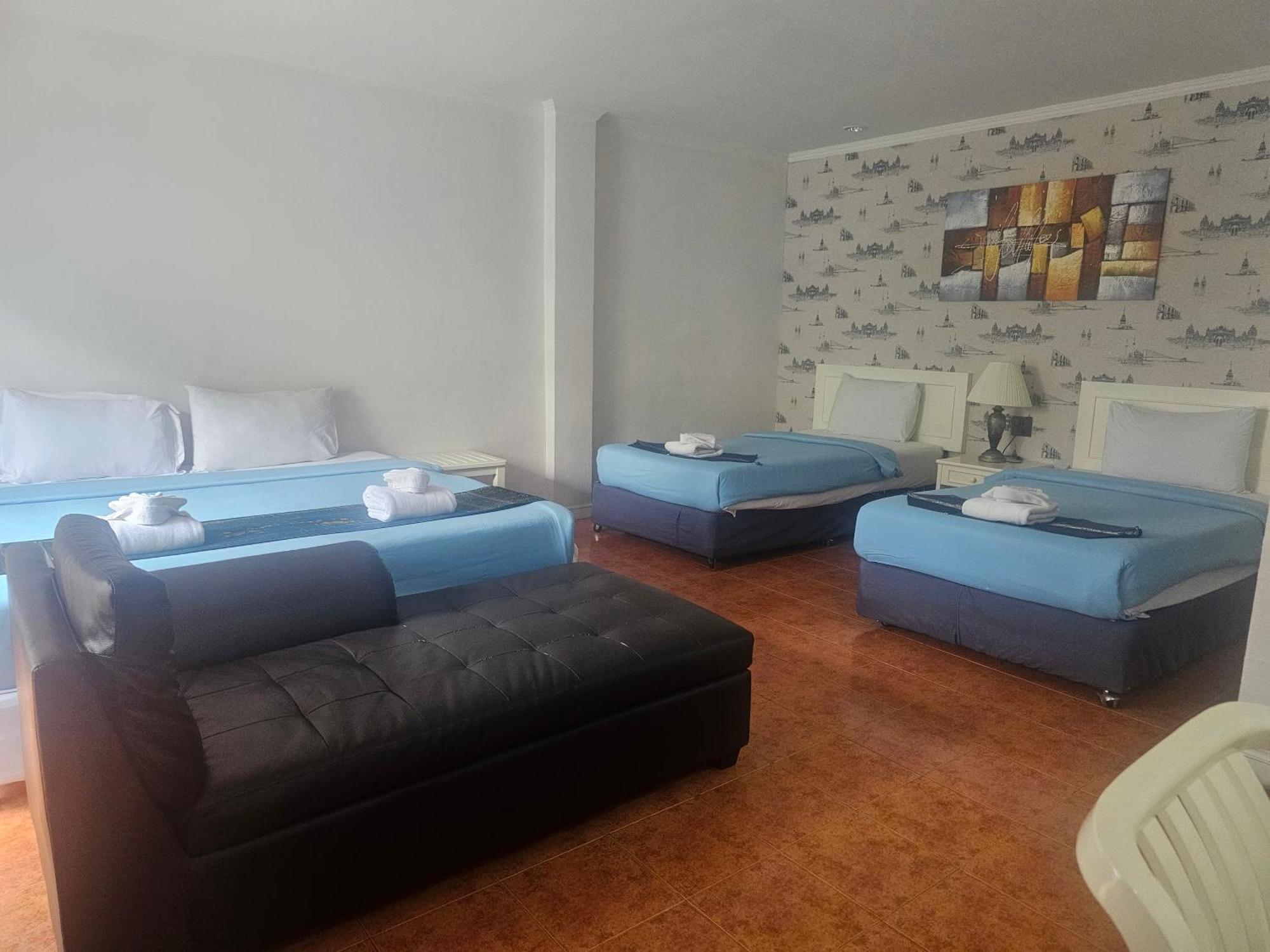 Patong Central Residence And Apartment Esterno foto